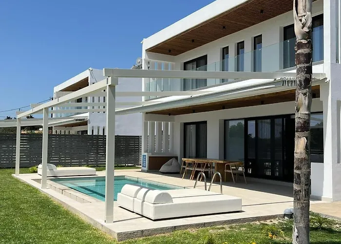 D&R Boutique Villas R