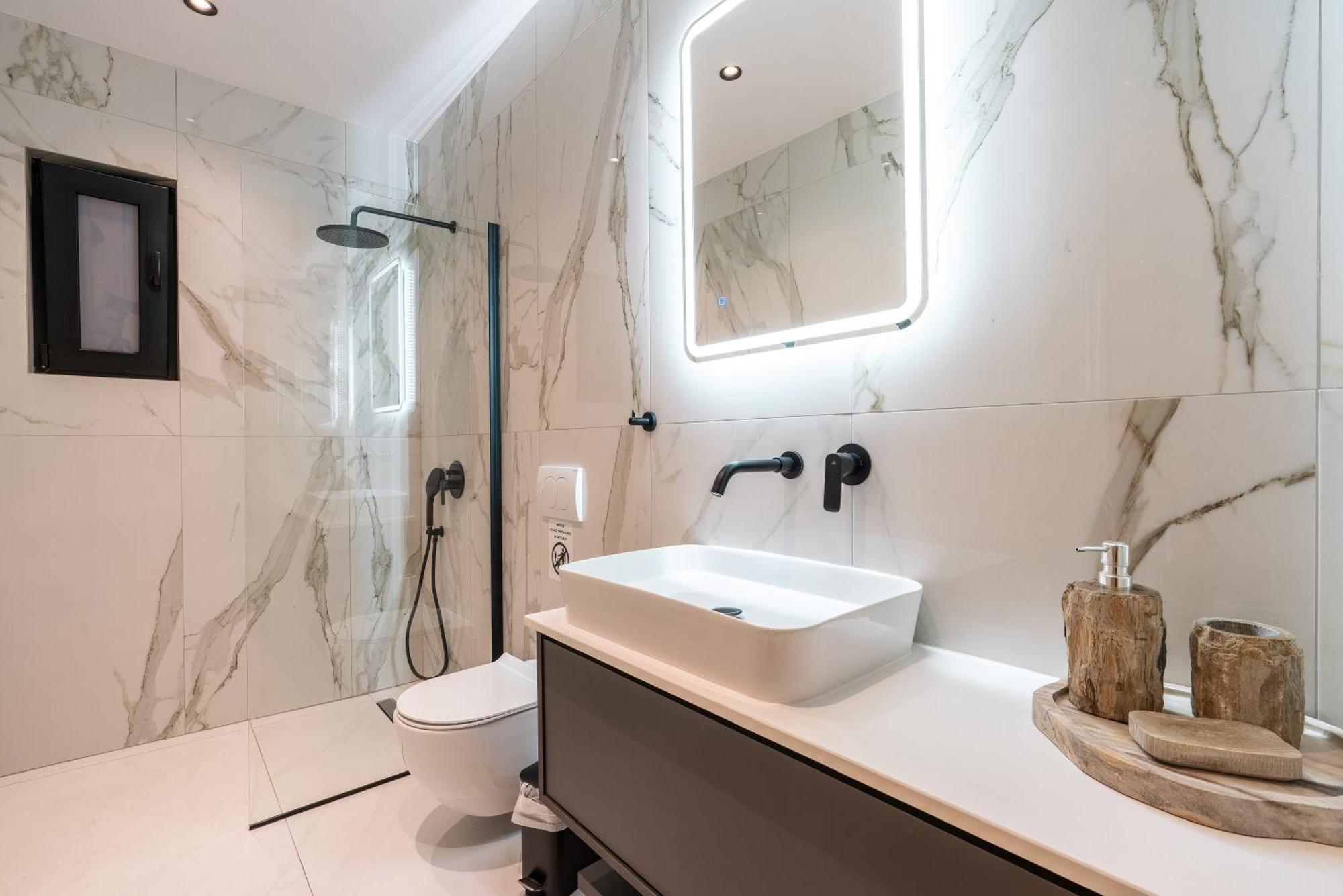 D&r Boutique R Villa Gennadi